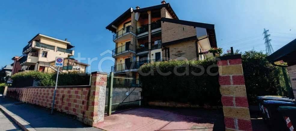 appartamento in vendita a Settimo Milanese in zona Cascine Olona