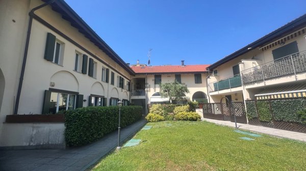 appartamento in vendita a Settimo Milanese in zona Vighignolo