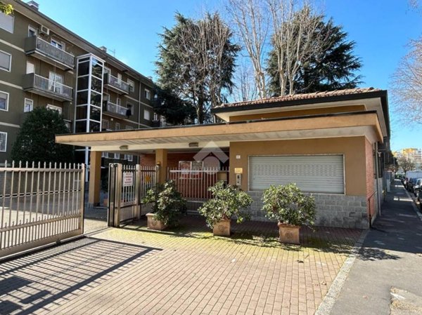 appartamento in vendita a Settimo Milanese in zona Vighignolo