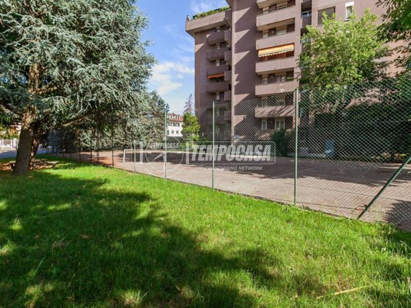 appartamento in vendita a Settimo Milanese in zona Seguro