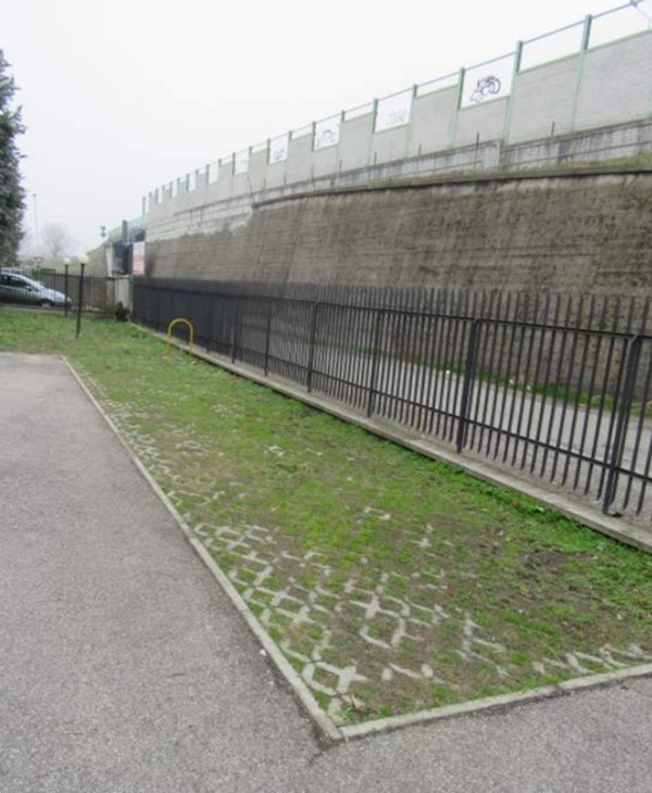 box auto in vendita a Settimo Milanese in zona Cascine Olona