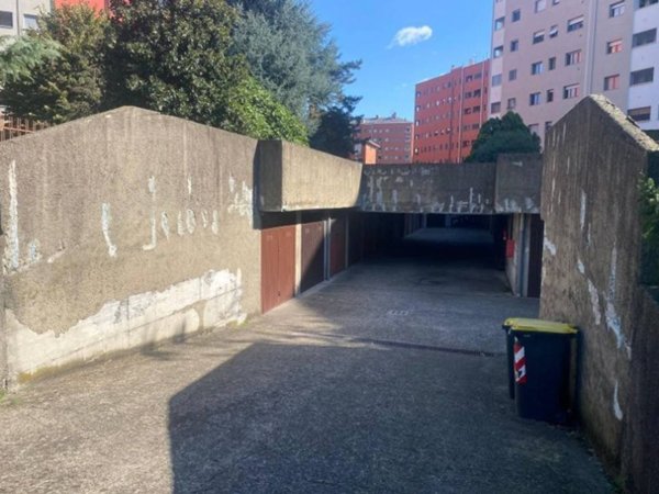 box auto in vendita a Settimo Milanese in zona Cascine Olona