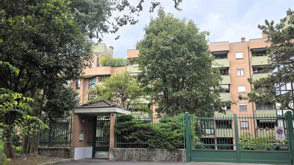 appartamento in vendita a Settimo Milanese in zona Cascine Olona