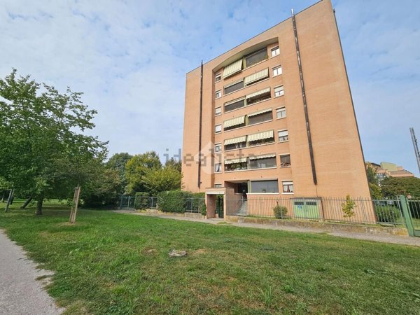 appartamento in vendita a Settimo Milanese in zona Cascine Olona