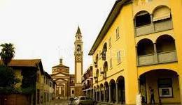 locale commerciale in vendita a Solaro