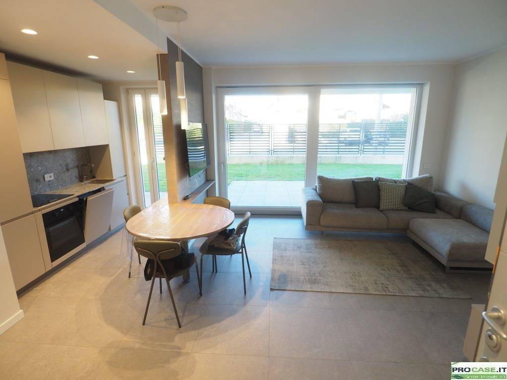 appartamento in vendita a Solaro