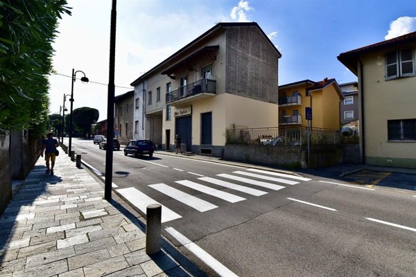 casa indipendente in vendita a Solaro