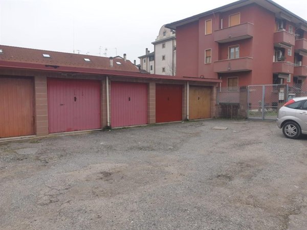 terreno agricolo in vendita a Solaro