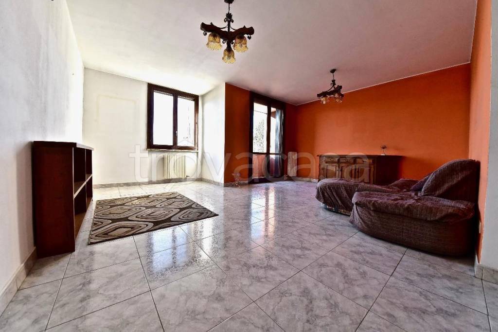 appartamento in vendita a Solaro