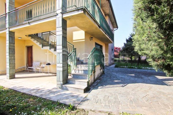 casa indipendente in vendita a Solaro
