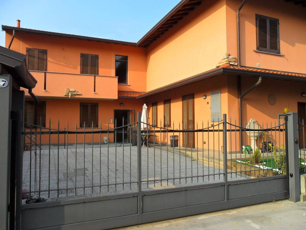 appartamento in vendita a Solaro