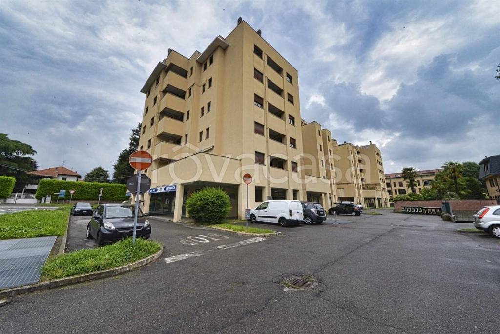 appartamento in vendita a Solaro