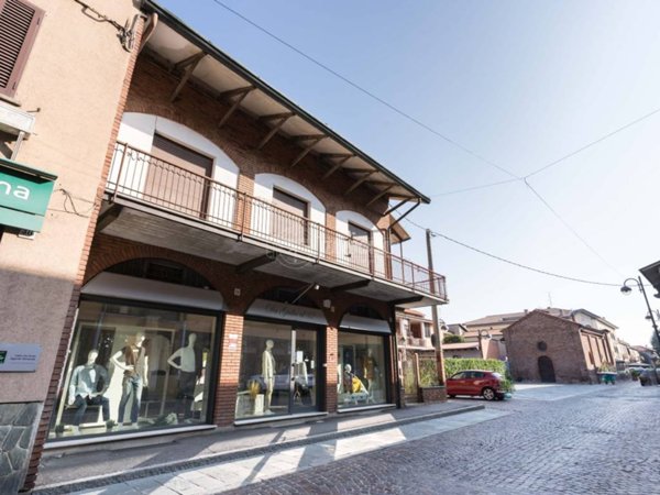 casa indipendente in vendita a Solaro