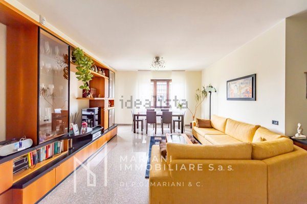 casa indipendente in vendita a Solaro