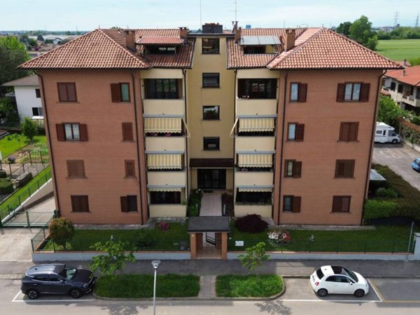 appartamento in vendita a Solaro
