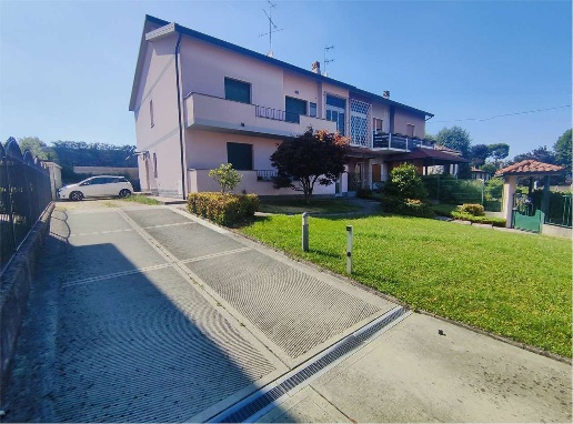 appartamento in vendita a Solaro