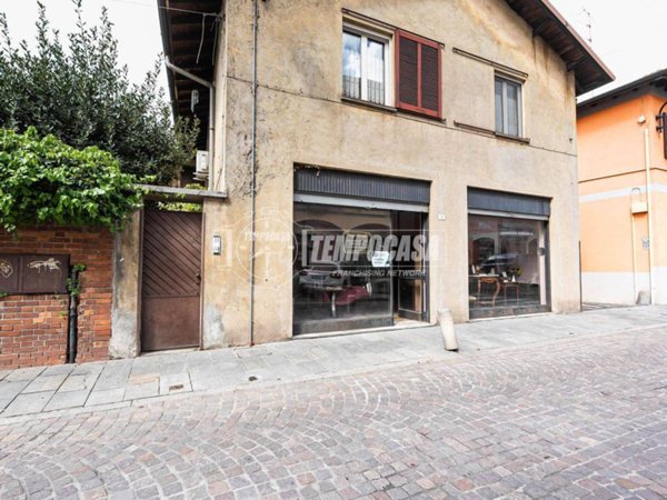 negozio in vendita a Solaro