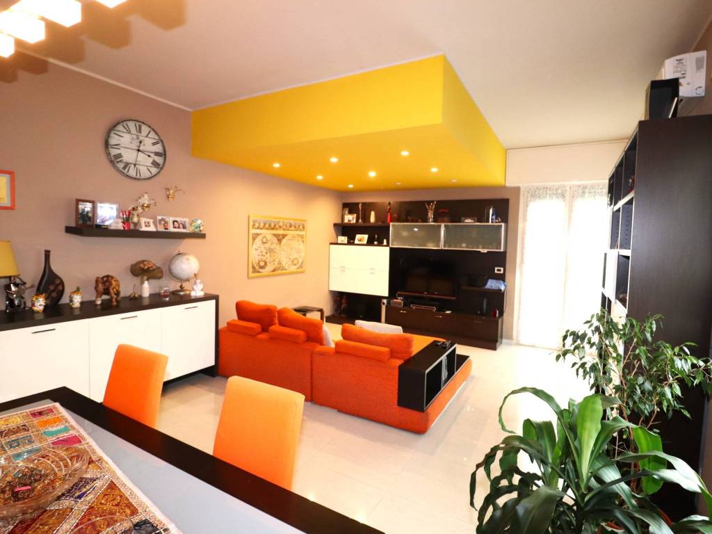 appartamento in vendita a Solaro