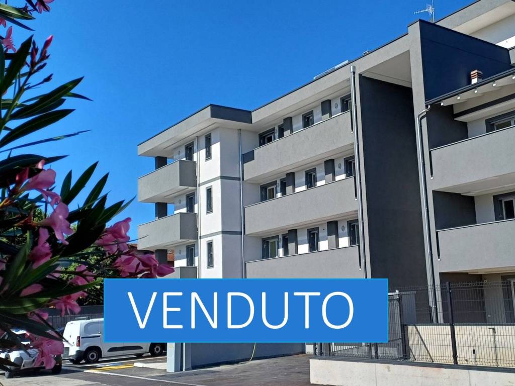 appartamento in vendita a Solaro
