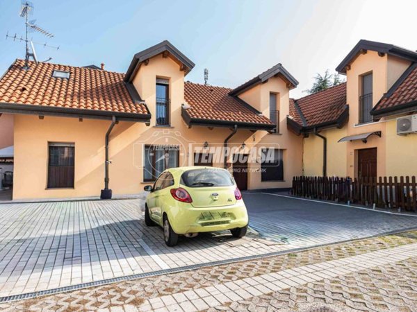 appartamento in vendita a Solaro