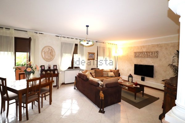 appartamento in vendita a Solaro