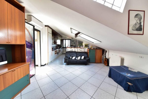 appartamento in vendita a Solaro