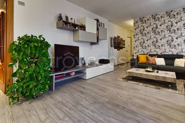 appartamento in vendita a Solaro