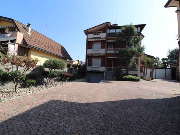 appartamento in vendita a Solaro