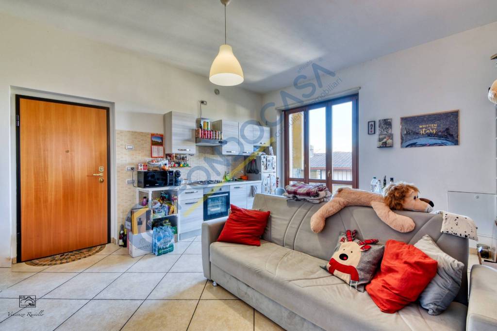 appartamento in vendita a Solaro