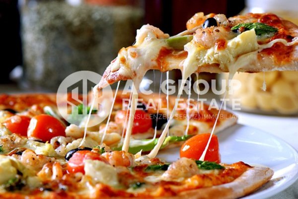 locale di sgombero in vendita a Solaro