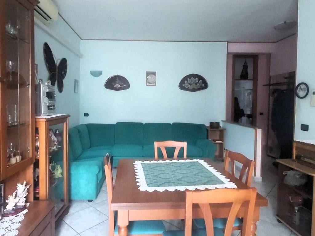 appartamento in vendita a Solaro