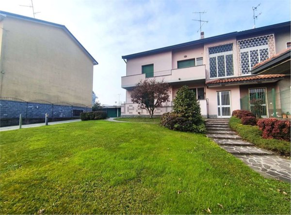 appartamento in vendita a Solaro