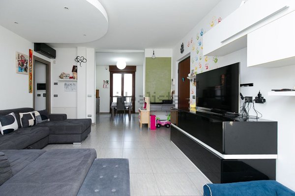 appartamento in vendita a Solaro