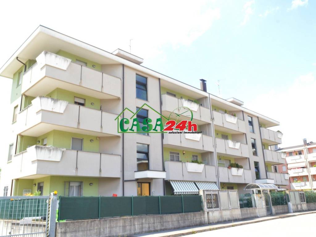 appartamento in vendita a Solaro