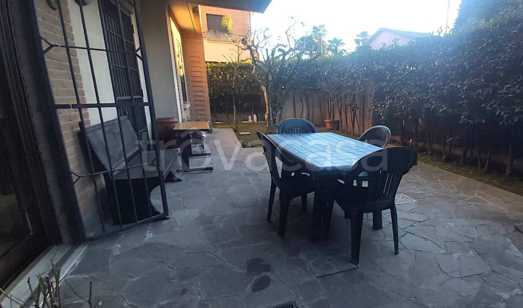 appartamento in vendita a Solaro