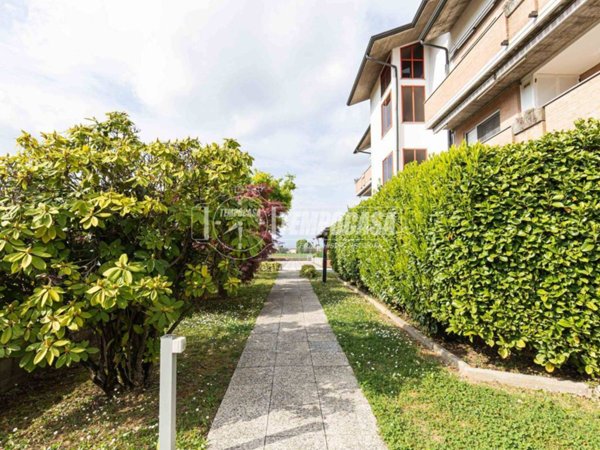 appartamento in vendita a Solaro