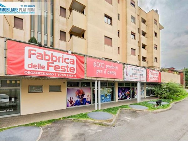 negozio in vendita a Solaro