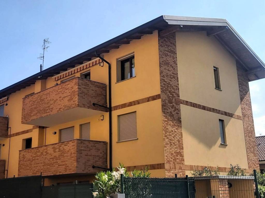 appartamento in vendita a Solaro