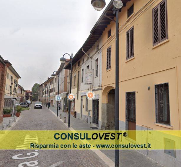 casa indipendente in vendita a Solaro