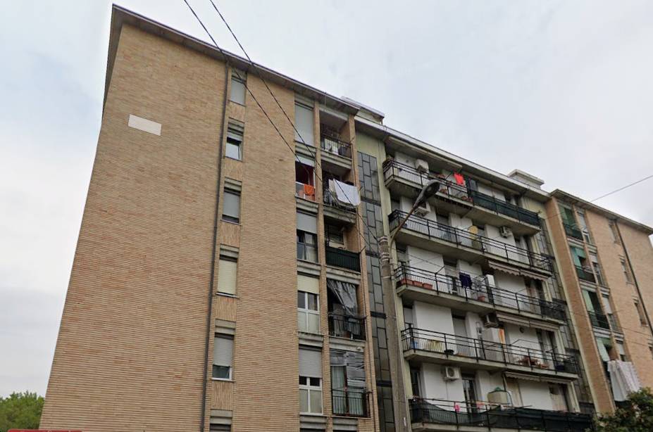 appartamento in vendita a Solaro in zona Villaggio Brollo