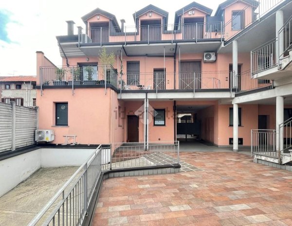 appartamento in vendita a Solaro