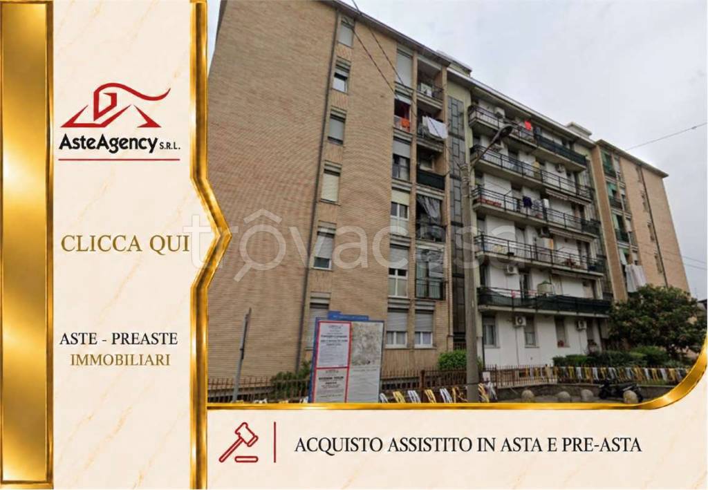 appartamento in vendita a Solaro in zona Villaggio Brollo