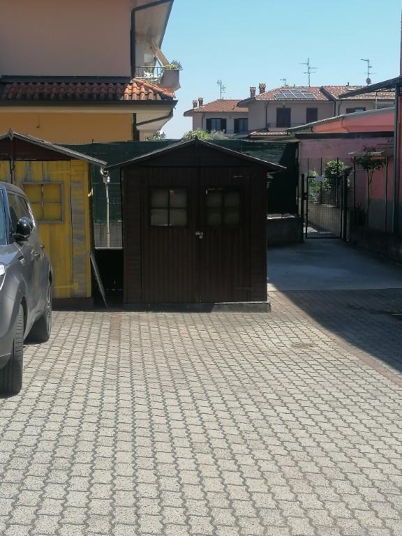 appartamento in vendita a Trezzano Rosa