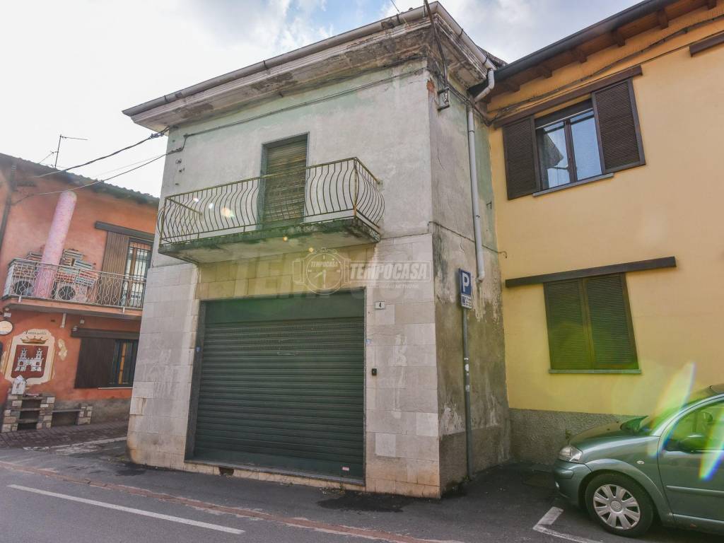 casa indipendente in vendita a Trezzano Rosa