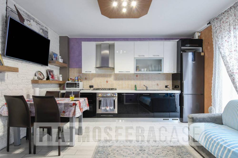appartamento in vendita a Trezzano Rosa