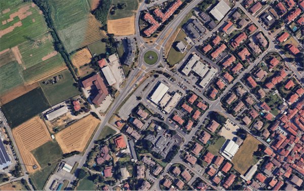 negozio in vendita a Trezzano Rosa