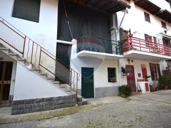 casa indipendente in vendita a Trezzano Rosa