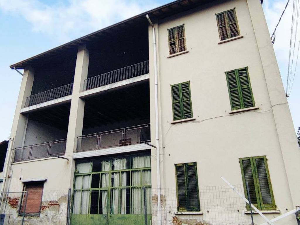 casa indipendente in vendita a Trezzano Rosa