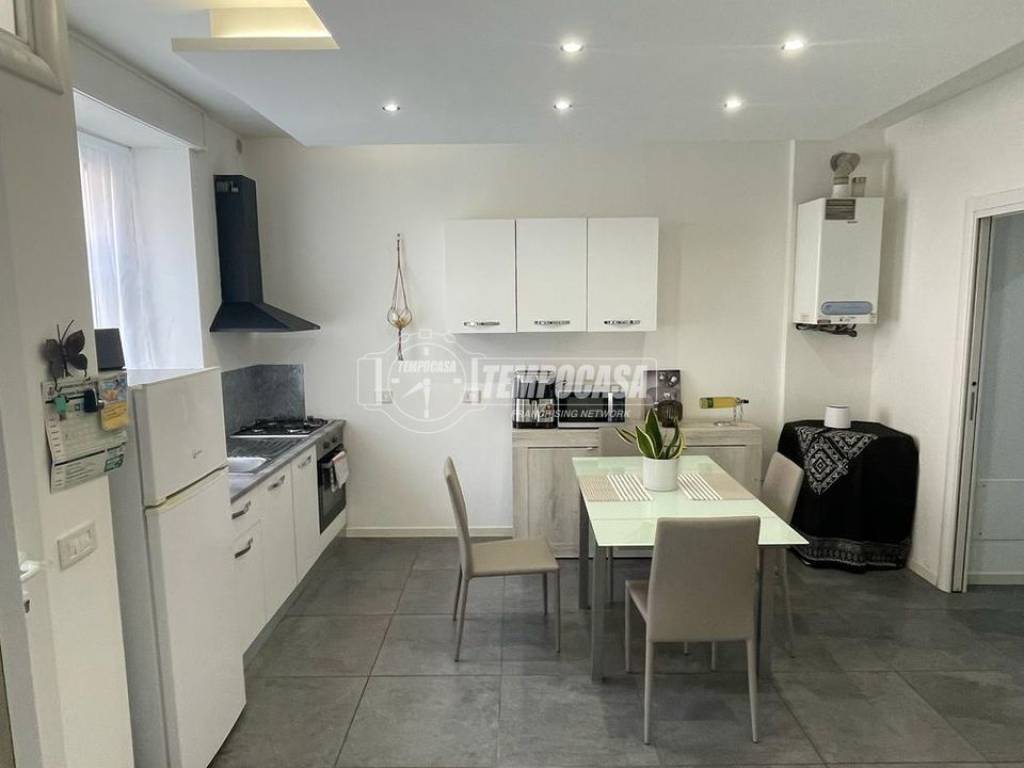 appartamento in vendita a Trezzano Rosa