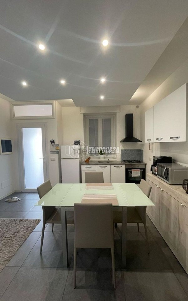 appartamento in vendita a Trezzano Rosa